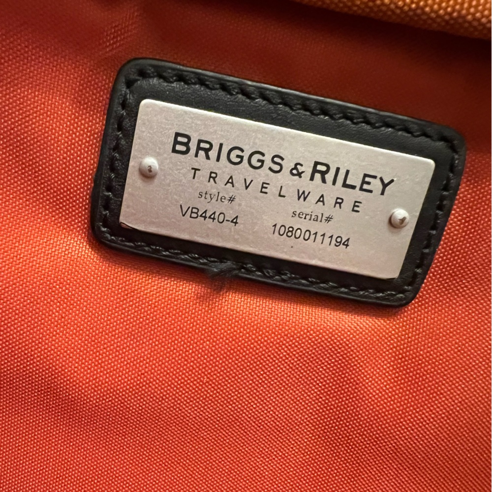 Briggs and Riley Verb Verb Max Slim Briefcase - Picture 2 of 9